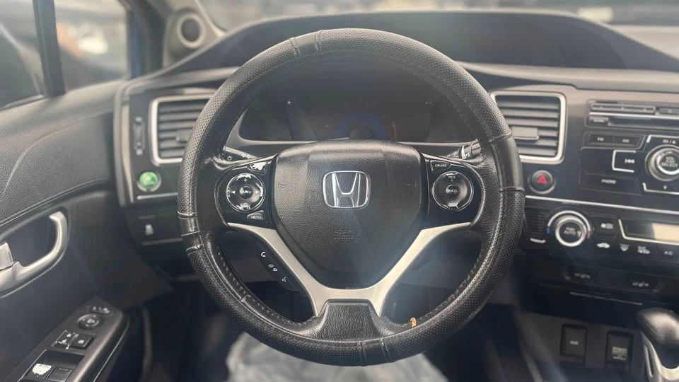 2013 Honda Civic 9th Gen - Image 8 of 17