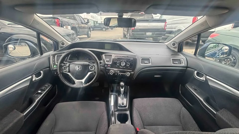 2013 Honda Civic 9th Gen - Image 7 of 17