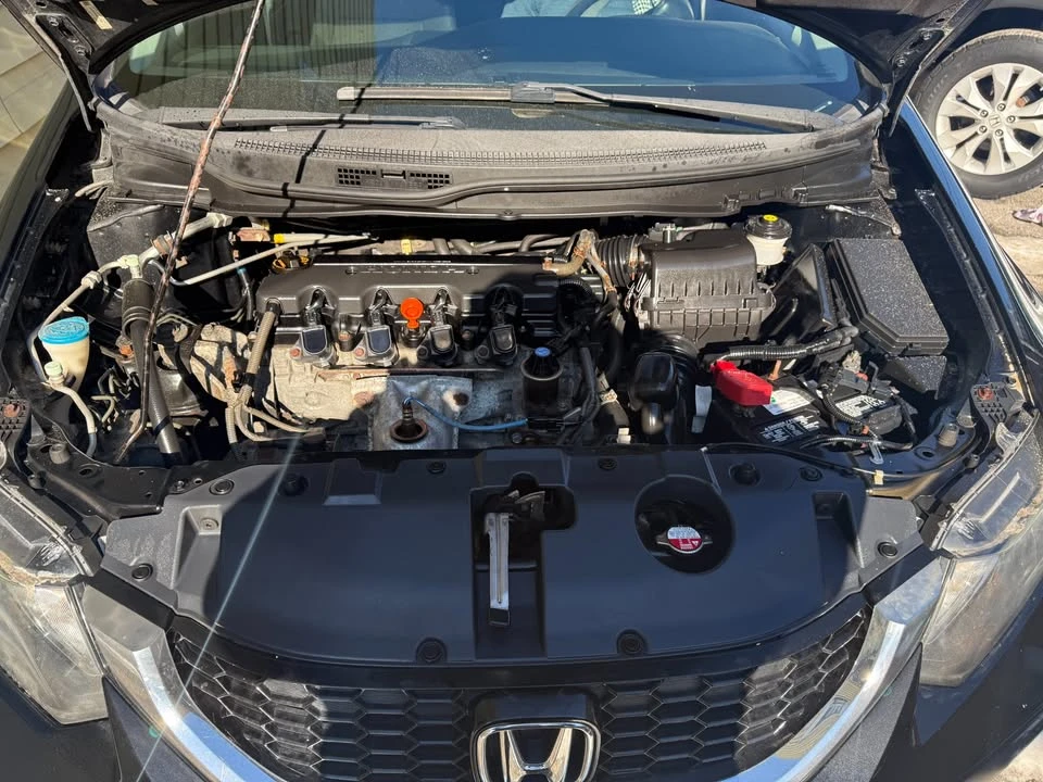 2013 Honda Civic 9th Gen - Image 3 of 11