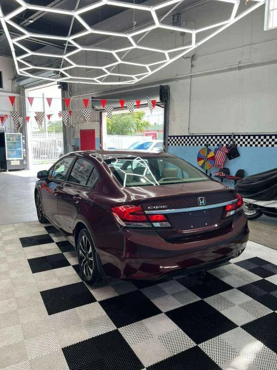 2013 Honda Civic 9th Gen - Image 3 of 10