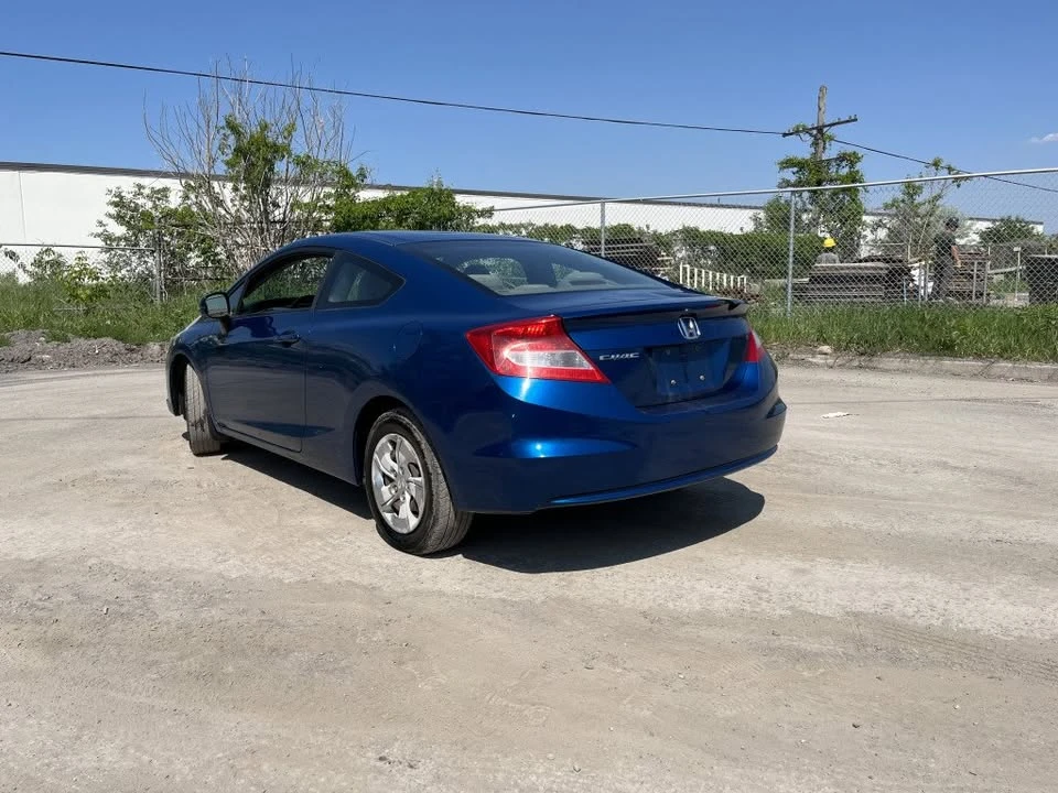2013 Honda Civic 9th Gen - Image 4 of 16