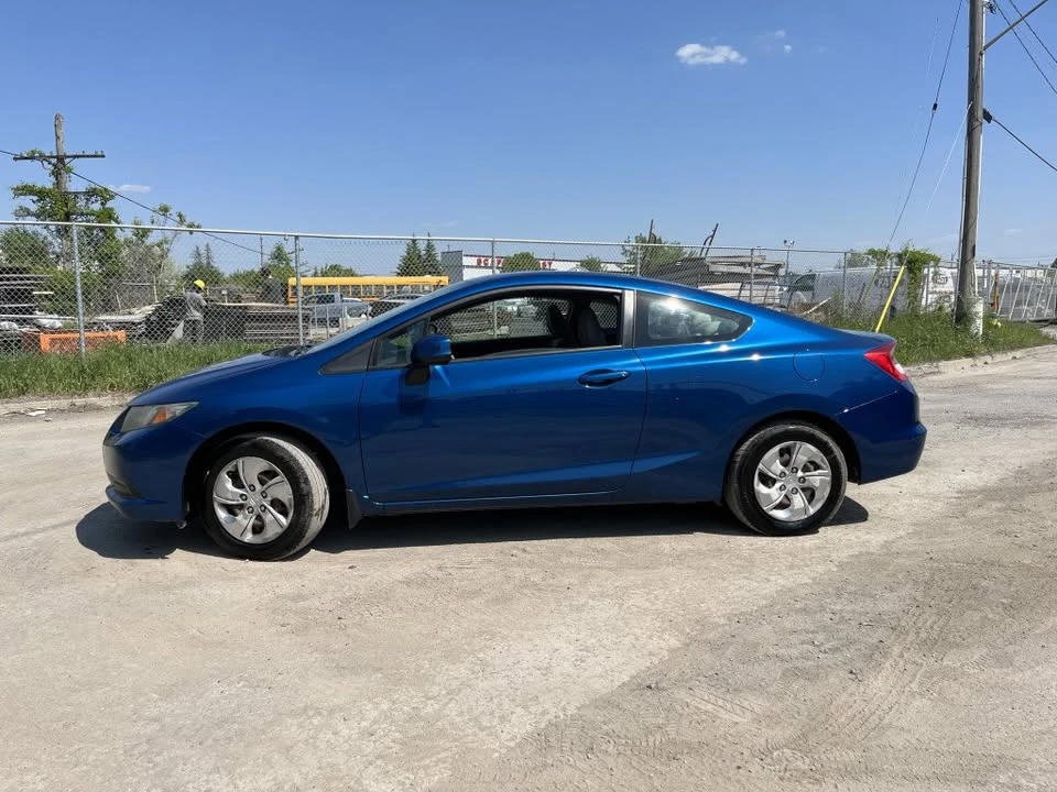 2013 Honda Civic 9th Gen - Image 3 of 16