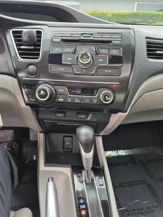 2013 Honda Civic 9th Gen - Image 11 of 16