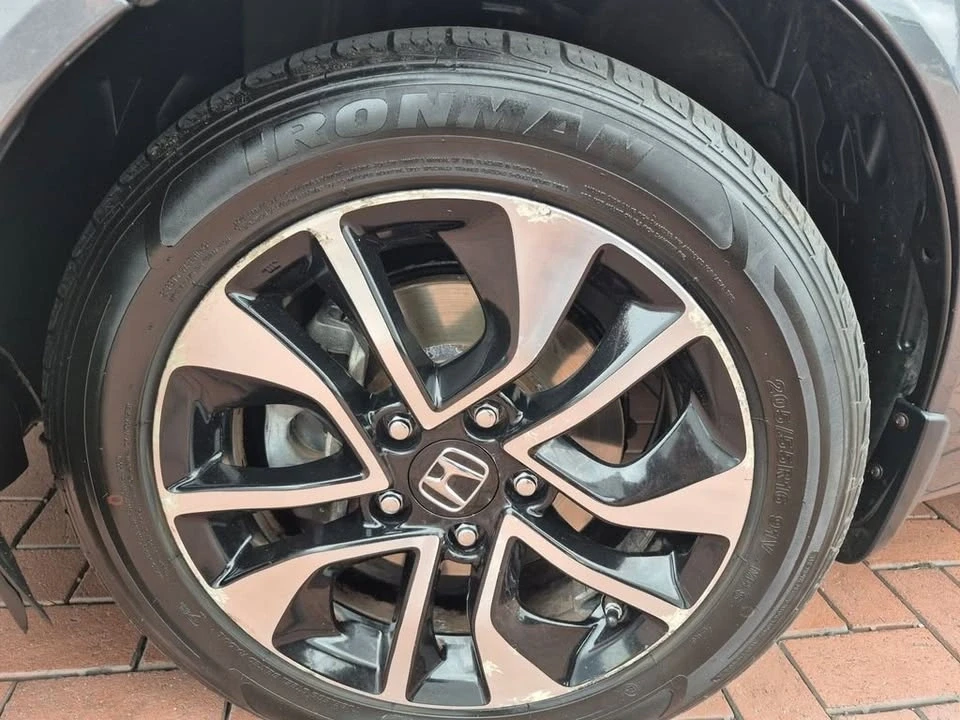 2013 Honda Civic 9th Gen - Image 7 of 16
