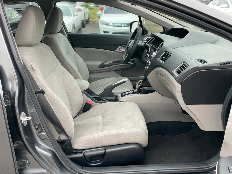 2013 Honda Civic 9th Gen - Image 7 of 20