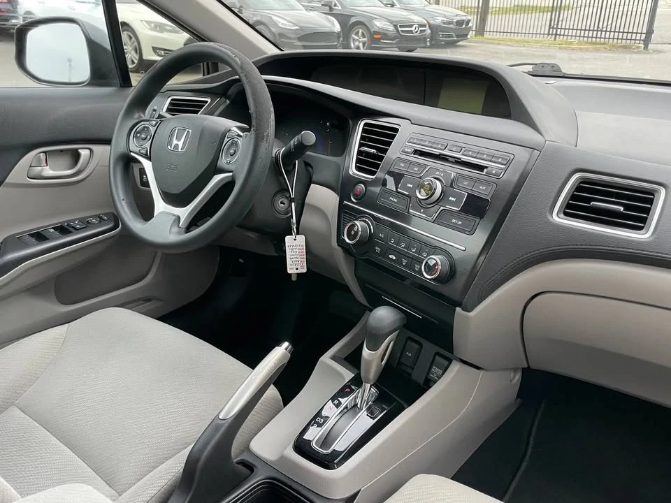 2013 Honda Civic 9th Gen - Image 15 of 20