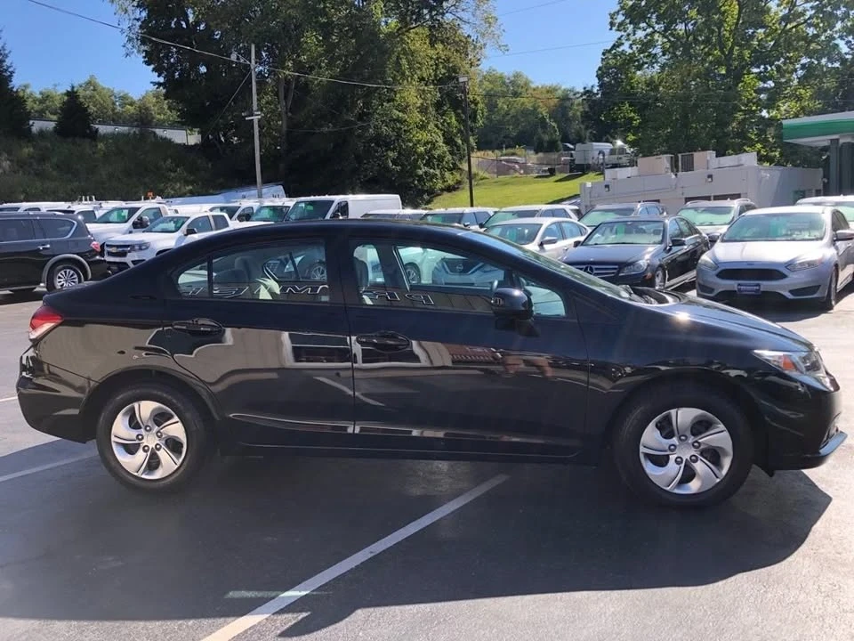 2013 Honda Civic 9th Gen - Image 5 of 19