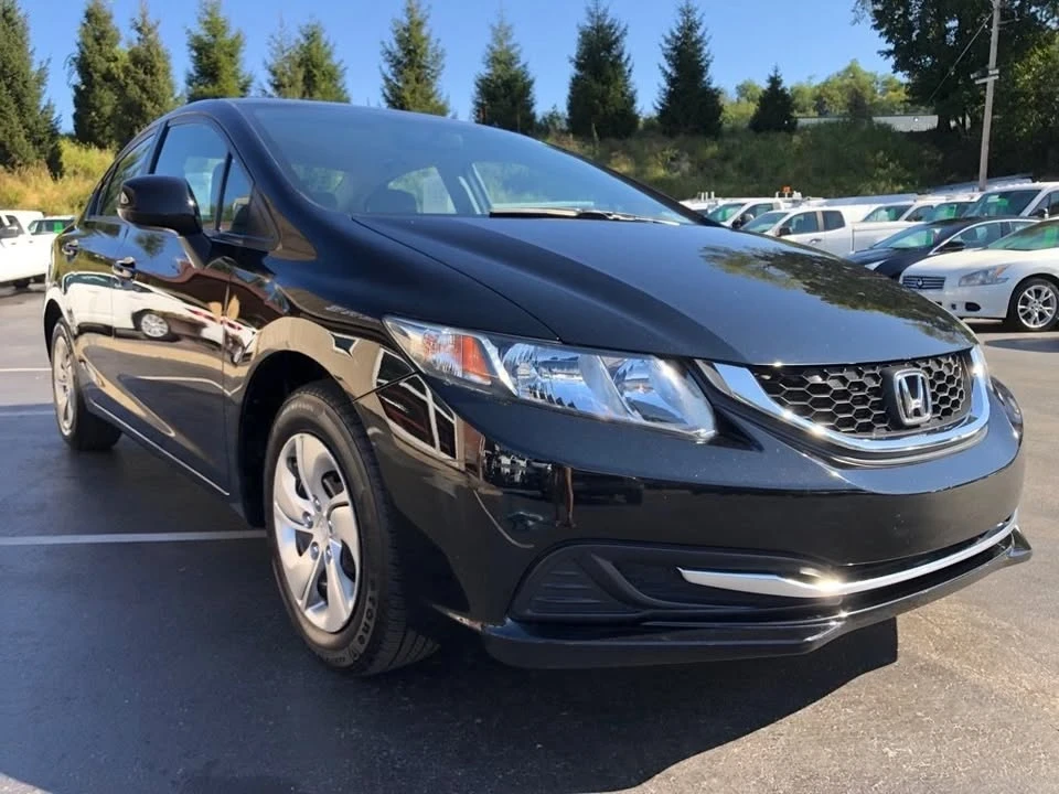 2013 Honda Civic 9th Gen - Image 6 of 19