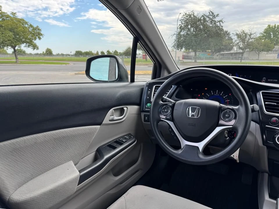 2013 Honda Civic 9th Gen - Image 16 of 17