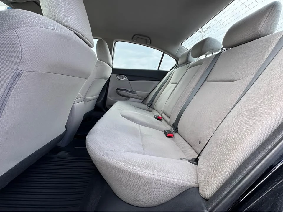 2013 Honda Civic 9th Gen - Image 13 of 17