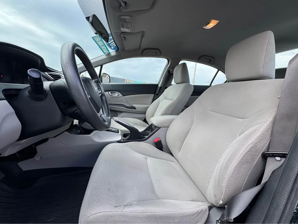 2013 Honda Civic 9th Gen - Image 11 of 17