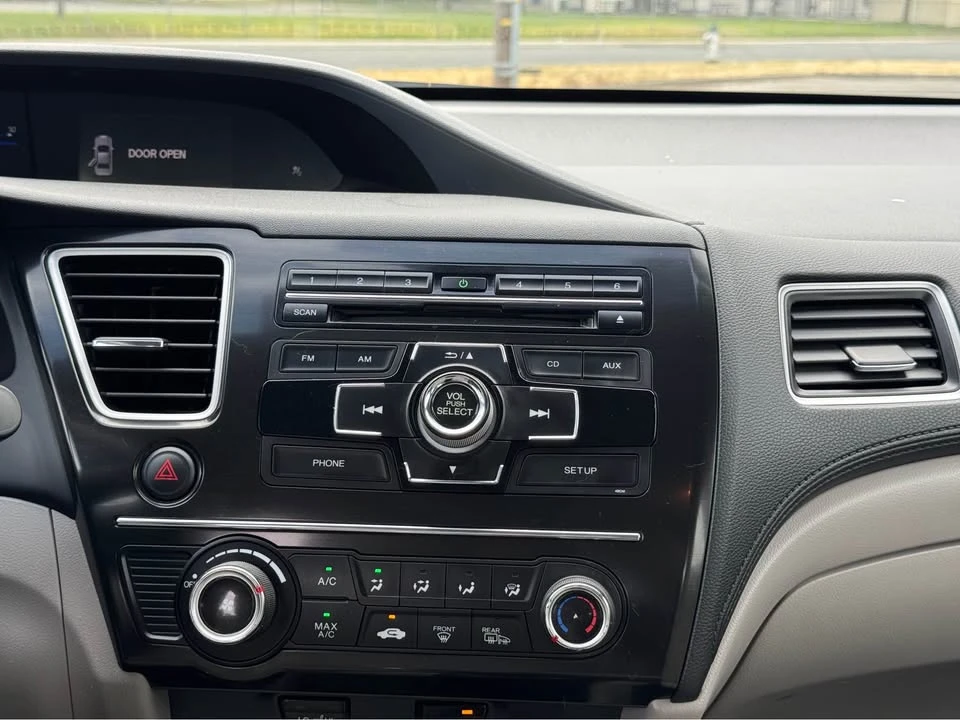 2013 Honda Civic 9th Gen - Image 15 of 17