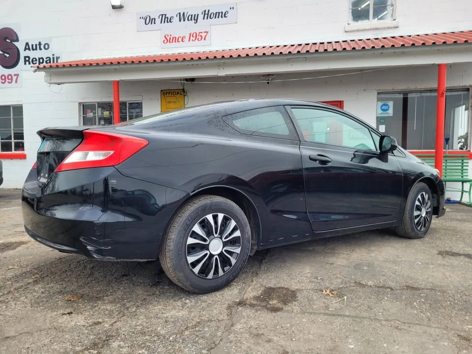 2013 Honda Civic 9th Gen - Image 7 of 14
