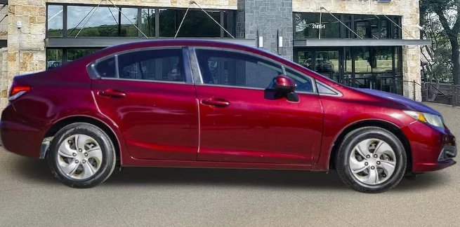 2013 Honda Civic 9th Gen - Image 3 of 12