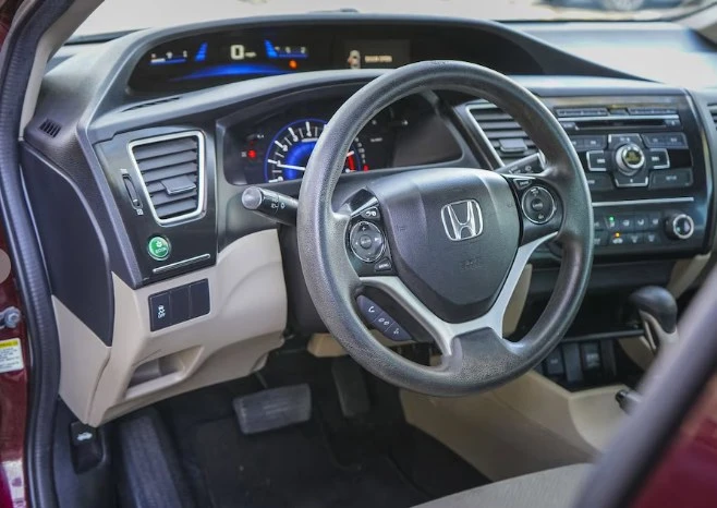 2013 Honda Civic 9th Gen - Image 6 of 12