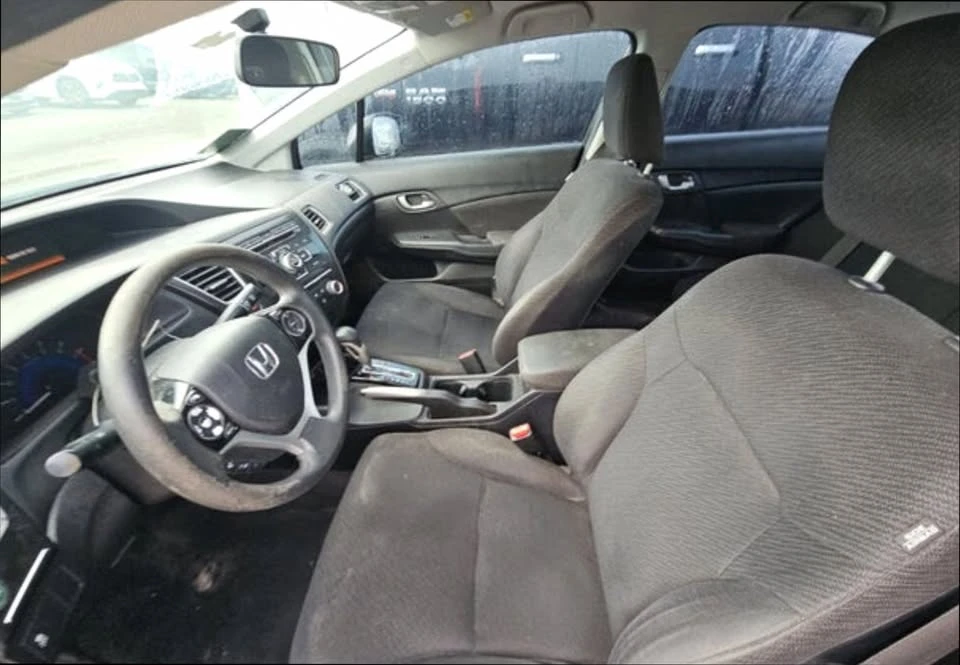 2013 Honda Civic 9th Gen - Image 8 of 18