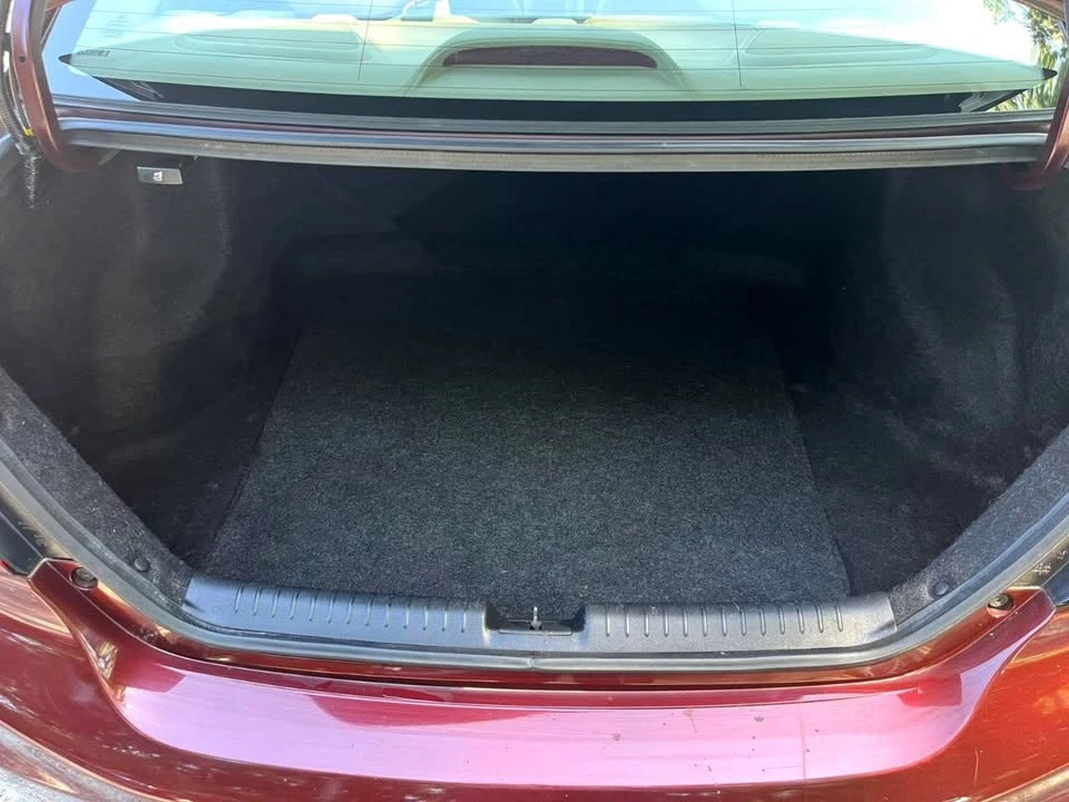 2013 Honda Civic 9th Gen - Image 12 of 18