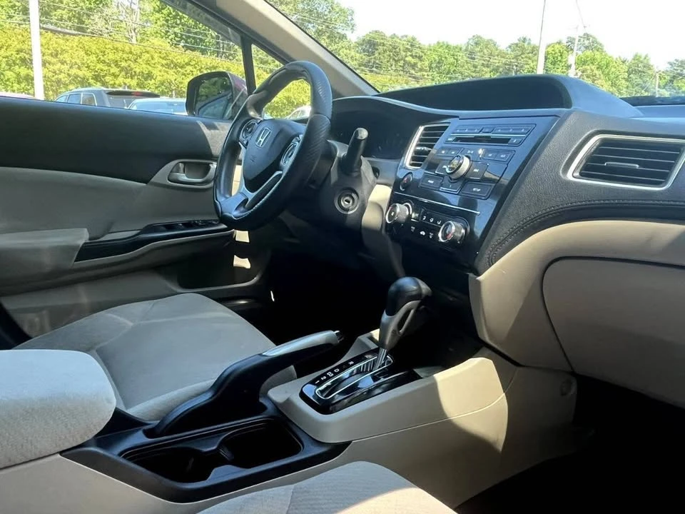 2013 Honda Civic 9th Gen - Image 11 of 18