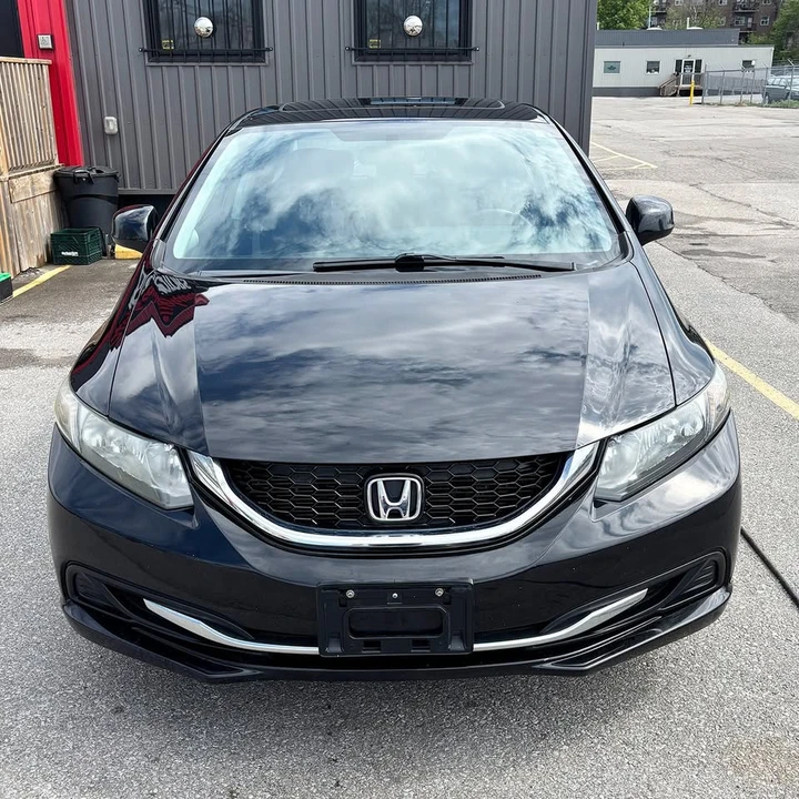 2013 Honda Civic 9th Gen - Image 9 of 19