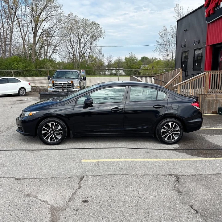 2013 Honda Civic 9th Gen - Image 3 of 19