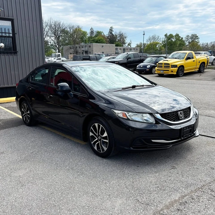 2013 Honda Civic 9th Gen - Image 8 of 19