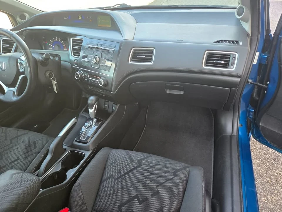 2013 Honda Civic 9th Gen - Image 18 of 20