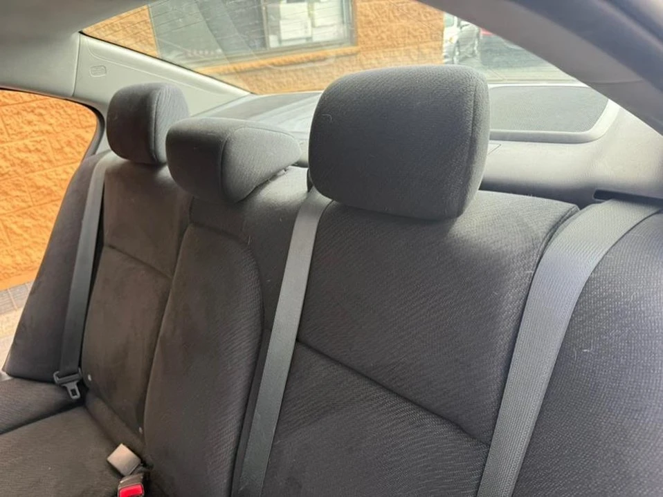 2013 Honda Civic 9th Gen - Image 3 of 19