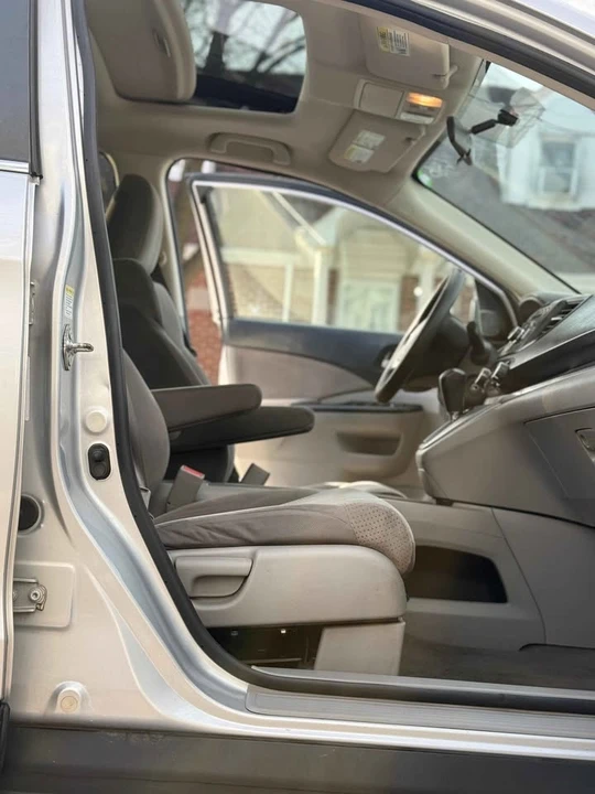 2013 Honda CR-V 4th Gen - Image 8 of 10