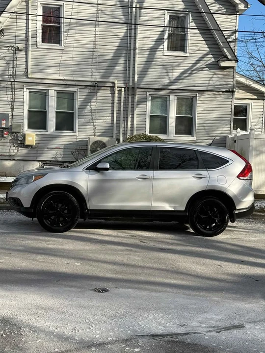2013 Honda CR-V 4th Gen - Image 5 of 10