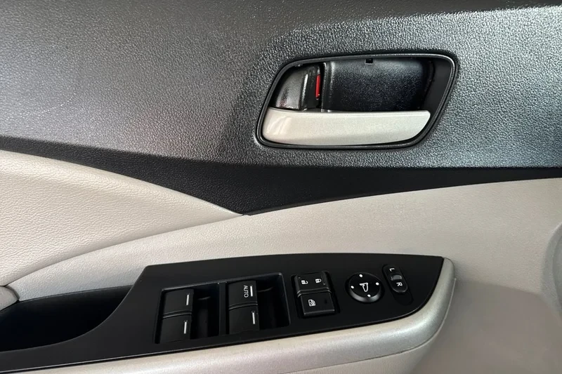 2013 Honda CR-V 4th Gen - Image 9 of 19