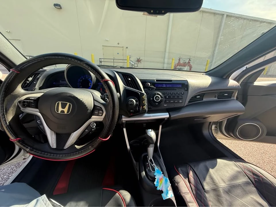 2013 Honda CR-Z - Image 9 of 17