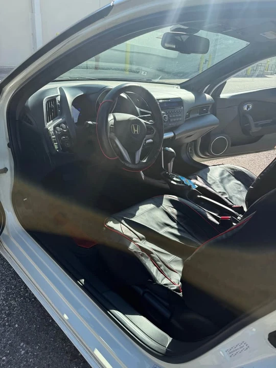 2013 Honda CR-Z - Image 10 of 17