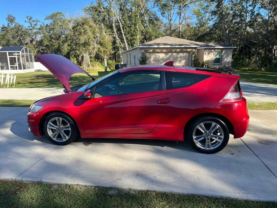 2013 Honda CR-Z - Image 2 of 11