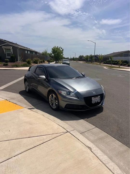 2013 Honda CR-Z - Image 2 of 12