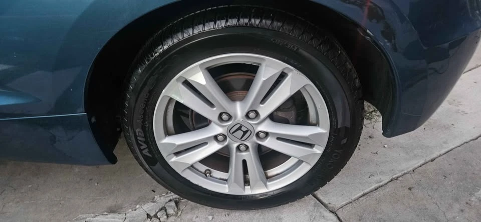 2013 Honda CR-Z - Image 11 of 18