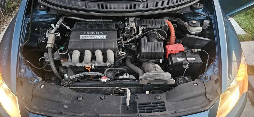2013 Honda CR-Z - Image 5 of 18