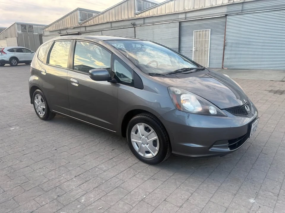 2013 Honda Fit - Image 3 of 15