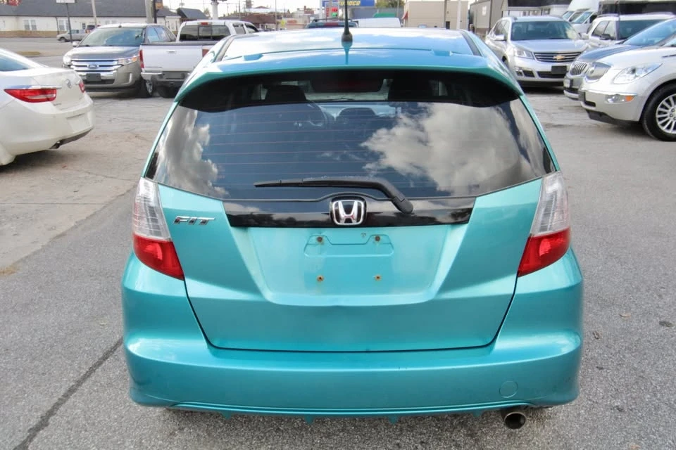 2013 Honda Fit - Image 5 of 17