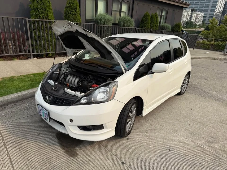 2013 Honda Fit - Image 8 of 10