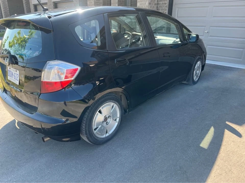 2013 Honda Fit - Image 5 of 8