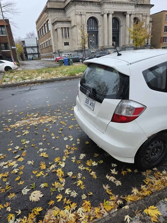 2013 Honda Fit - Image 8 of 8