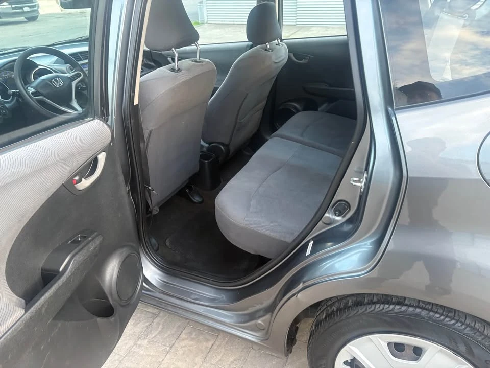 2013 Honda Fit - Image 4 of 13