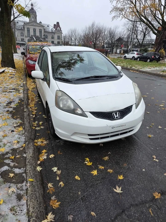 2013 Honda Fit - Image 7 of 8
