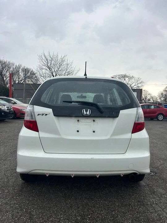2013 Honda Fit - Image 5 of 14