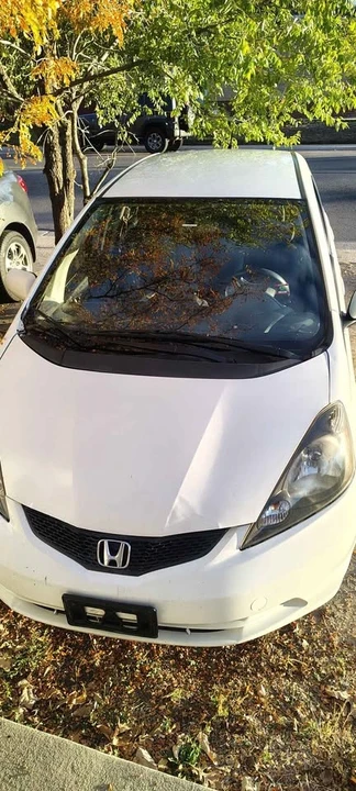 2013 Honda Fit - Image 4 of 8