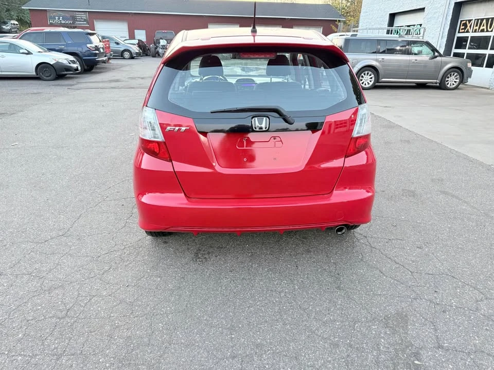 2013 Honda Fit - Image 7 of 12