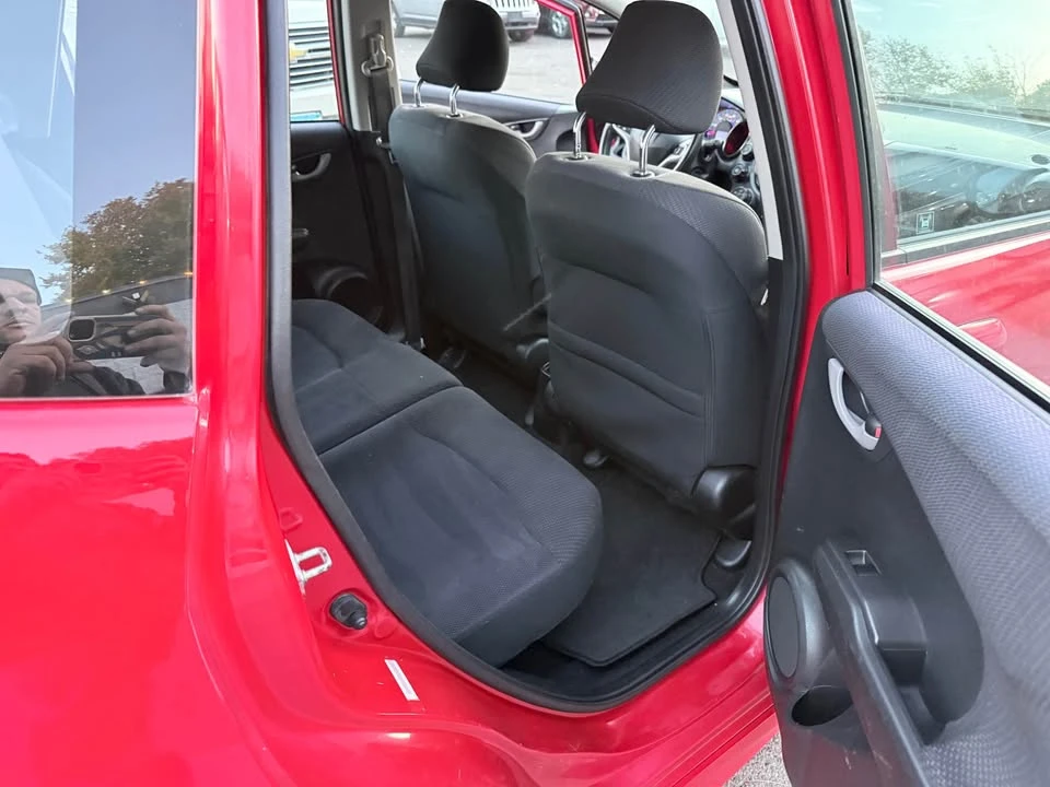 2013 Honda Fit - Image 3 of 12