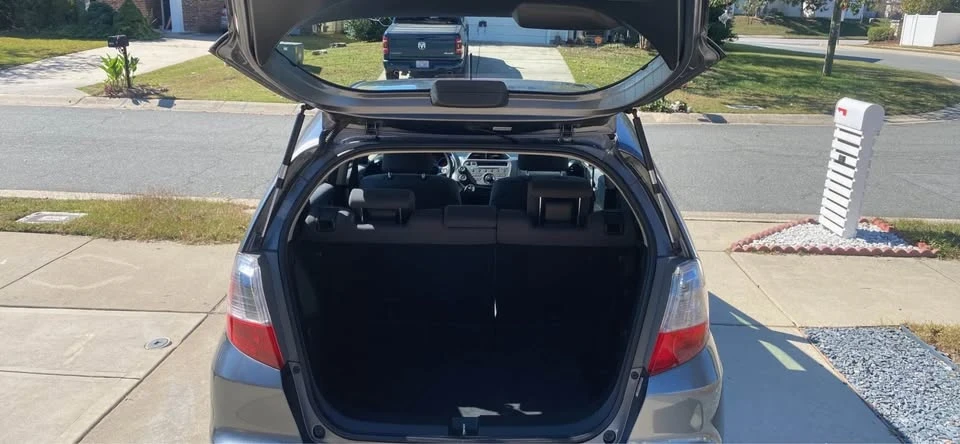 2013 Honda Fit - Image 18 of 19