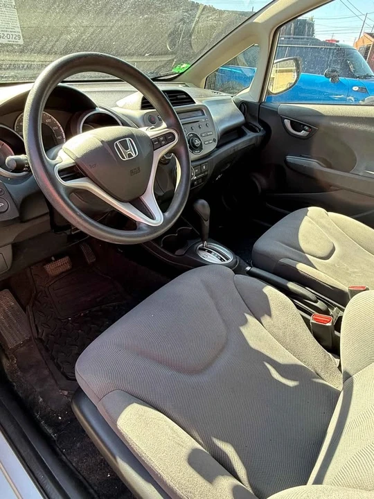 2013 Honda Fit - Image 4 of 10
