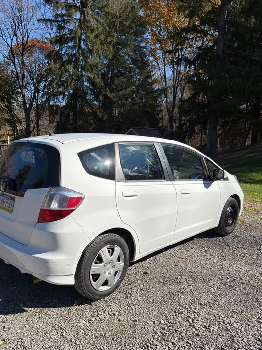 2013 Honda Fit - Image 4 of 7